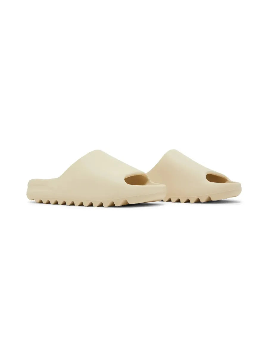 Yeezy Slides 'Bone' 2022