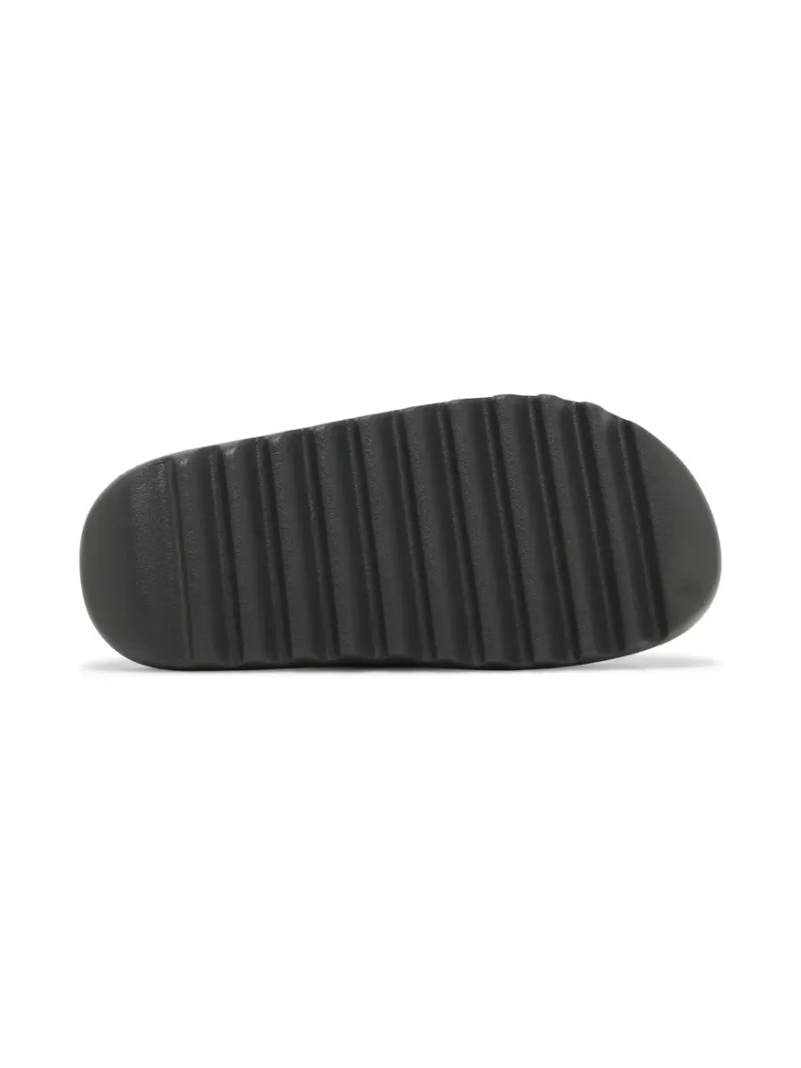 Yeezy Slides 'Dark Onyx'