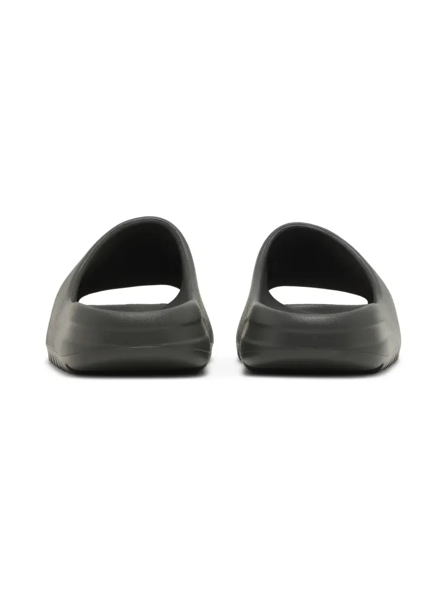 Yeezy Slides 'Dark Onyx'