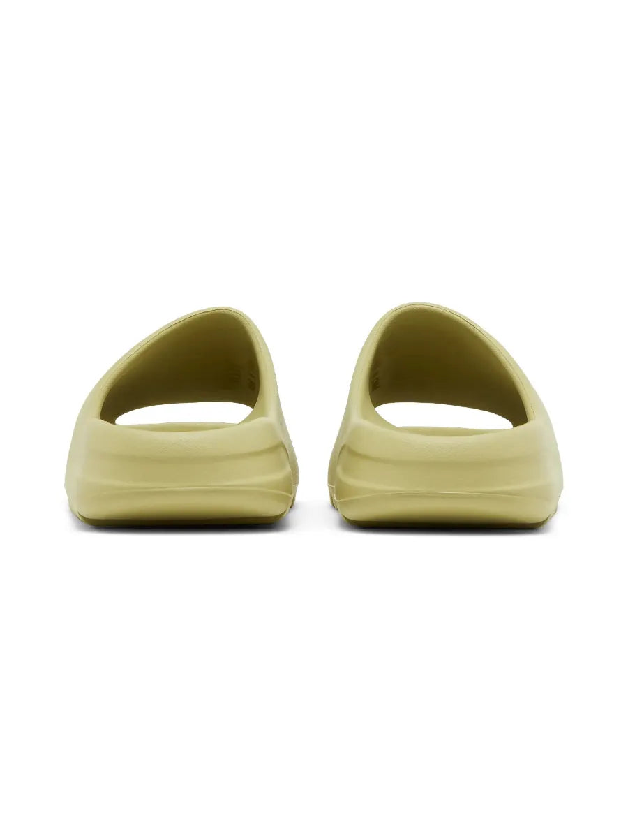 Yeezy Slides 'Resin' 2022