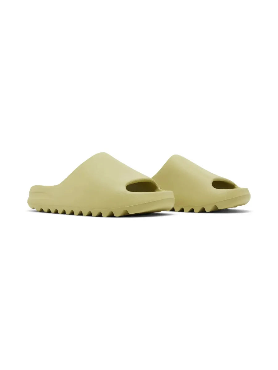 Yeezy Slides 'Resin' 2022